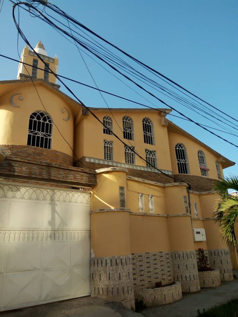 #36 - Casa para Venta en La Guaira - X