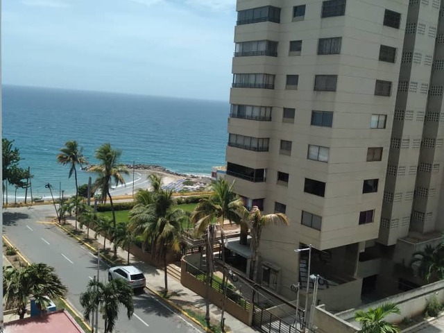 #6 - Departamento para Venta en La Guaira - X - 2