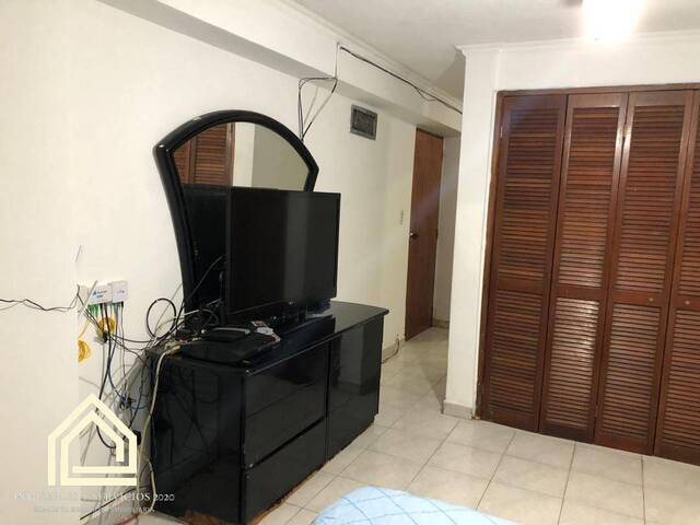 #31 - Departamento para Venta en La Guaira - X - 2