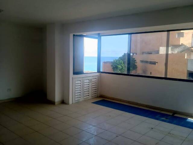 Departamento para Venta en La Guaira - 4