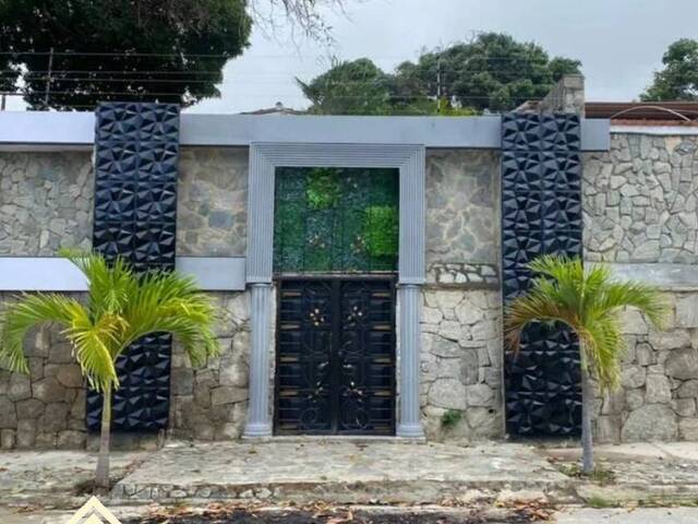 #48 - Casa para Venta en La Guaira - X - 1