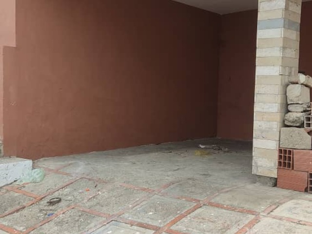 #80 - Casa para Venta en La Guaira - X